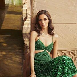 Manushi Chillar