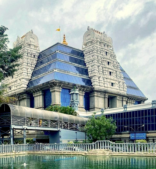 /Iskon%20Temple