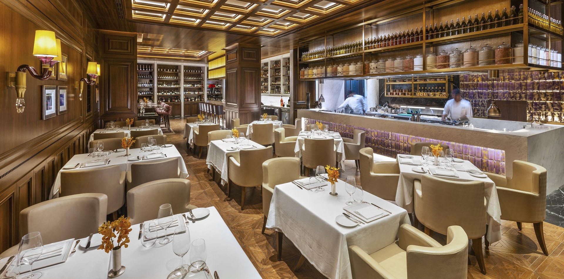 Le Cirque - Italian Fine Dining at The Leela Palace New Delhi 