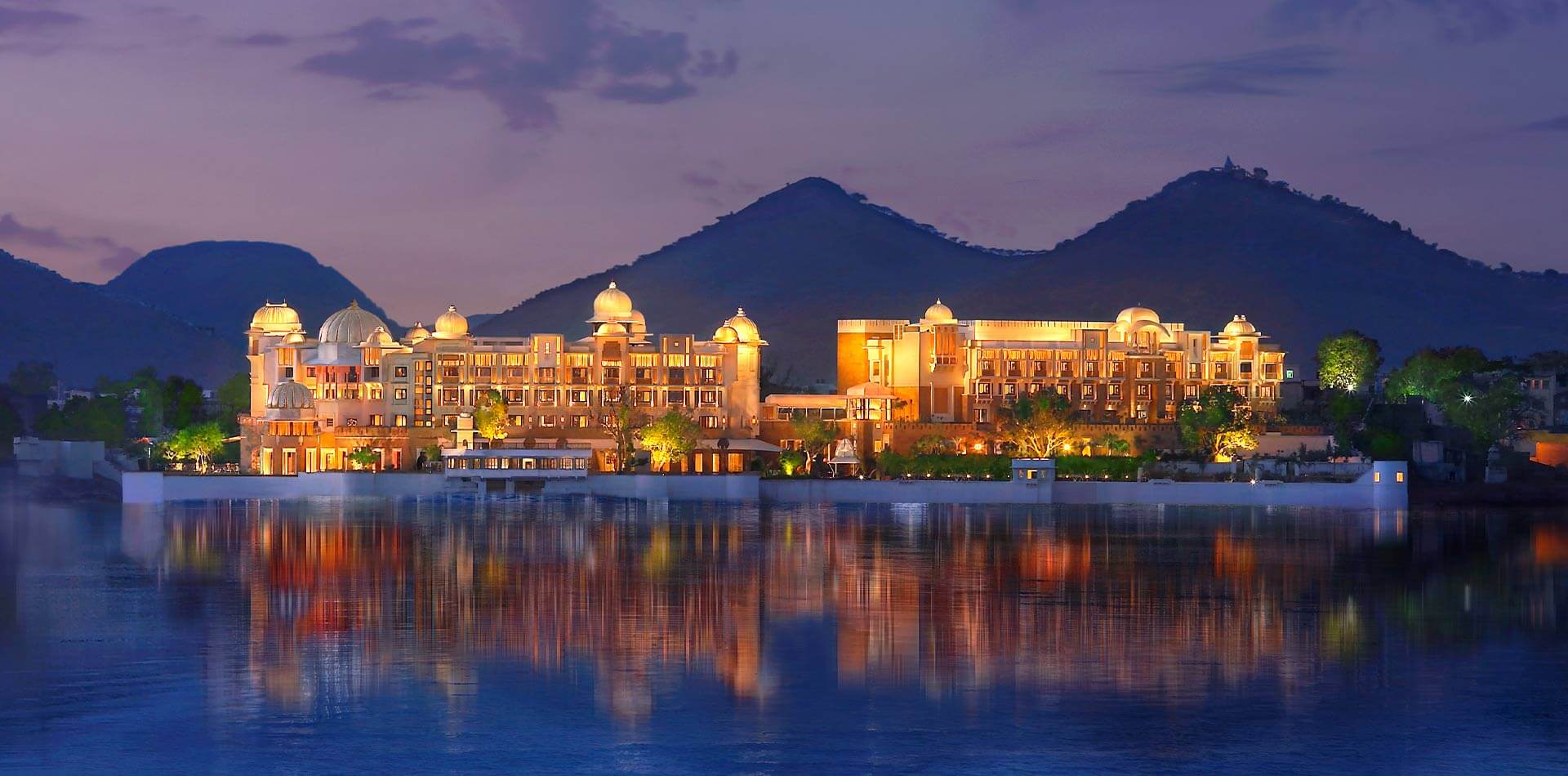 The Leela Palace Udaipur Desktop