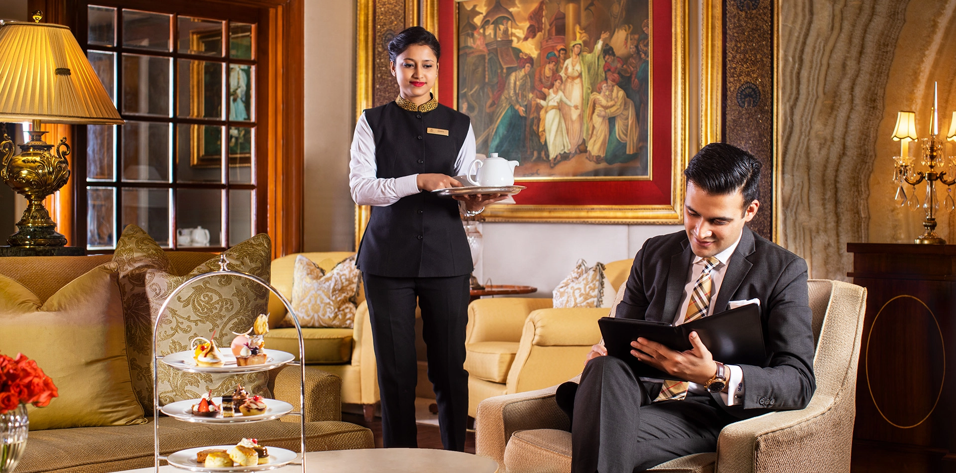 Stay More Save More Offer at The Leela Palace Bengaluru