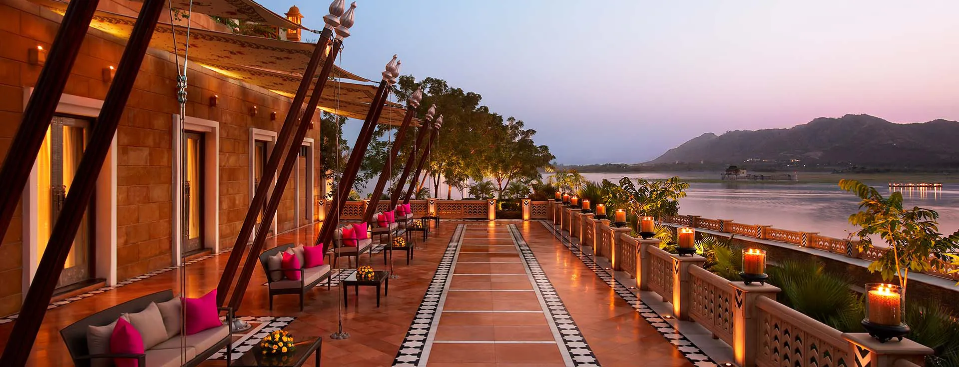 A royal tapestry of colours