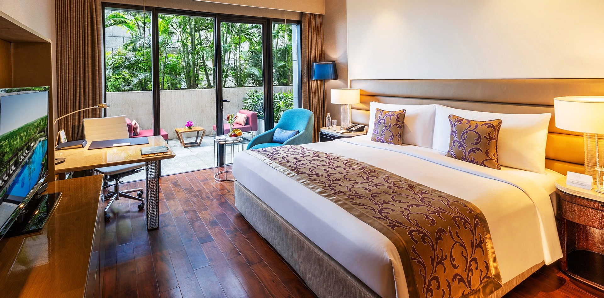Club Room with Balcony - Leela Convention Hotel Delhi