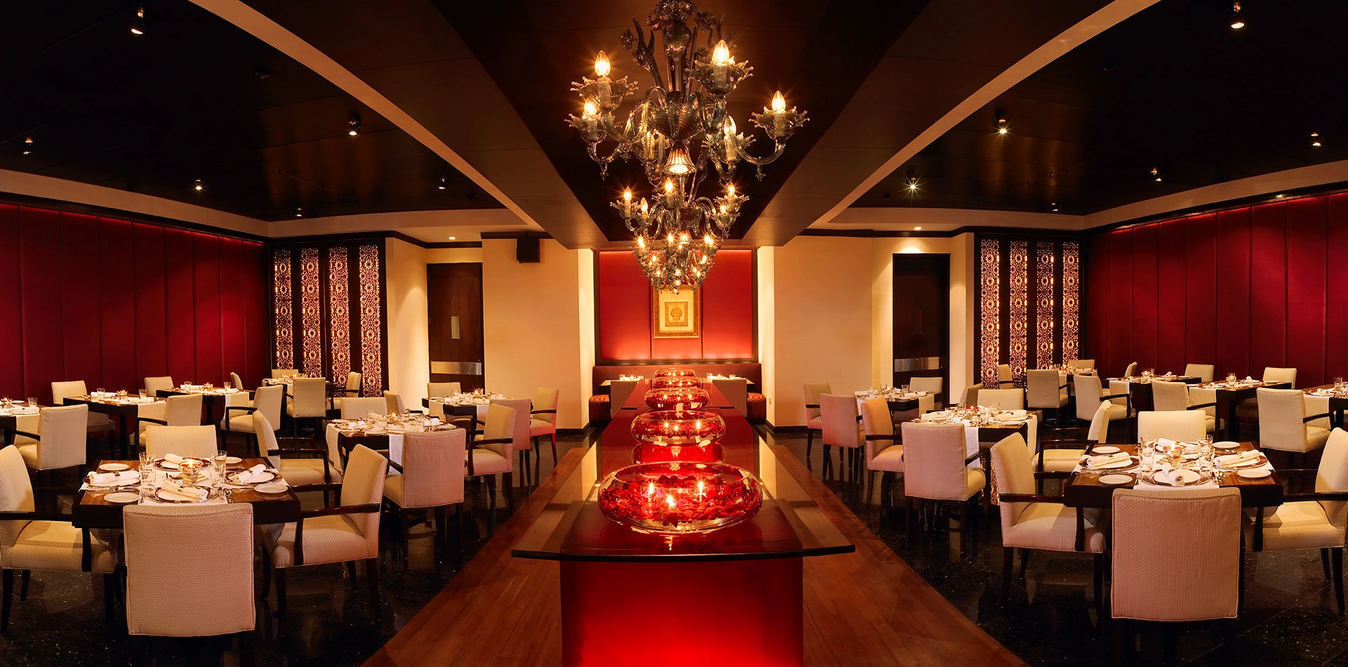 Jamavar - Indian Restaurant at The Leela Mumbai