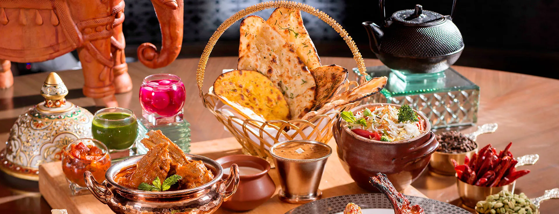 Discover India’s best monsoon comfort foods across Bengaluru, Delhi, Mumbai, Chennai & Coorg. 