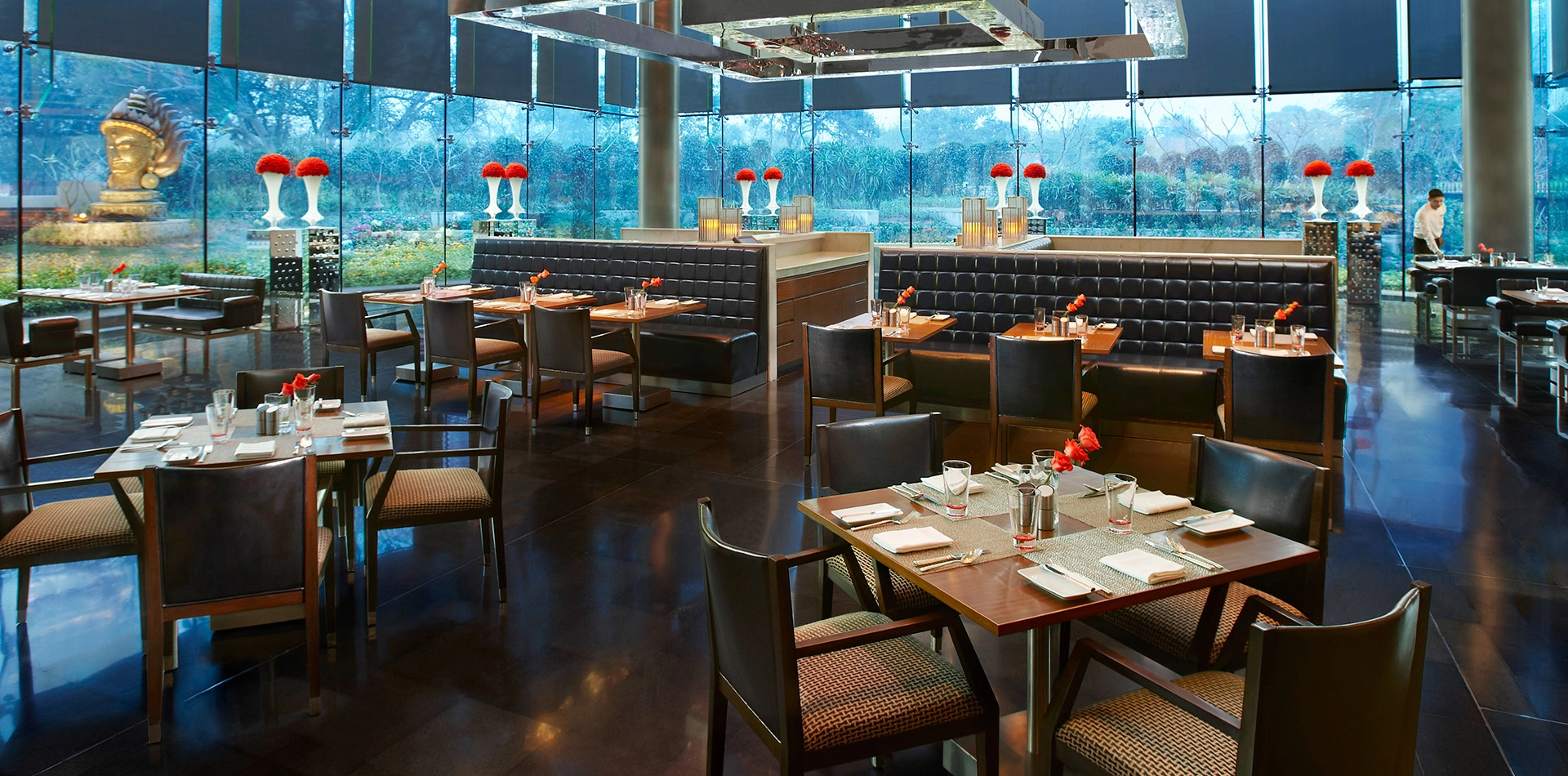 The Qube - All Day Dining Restaurant in Delhi 