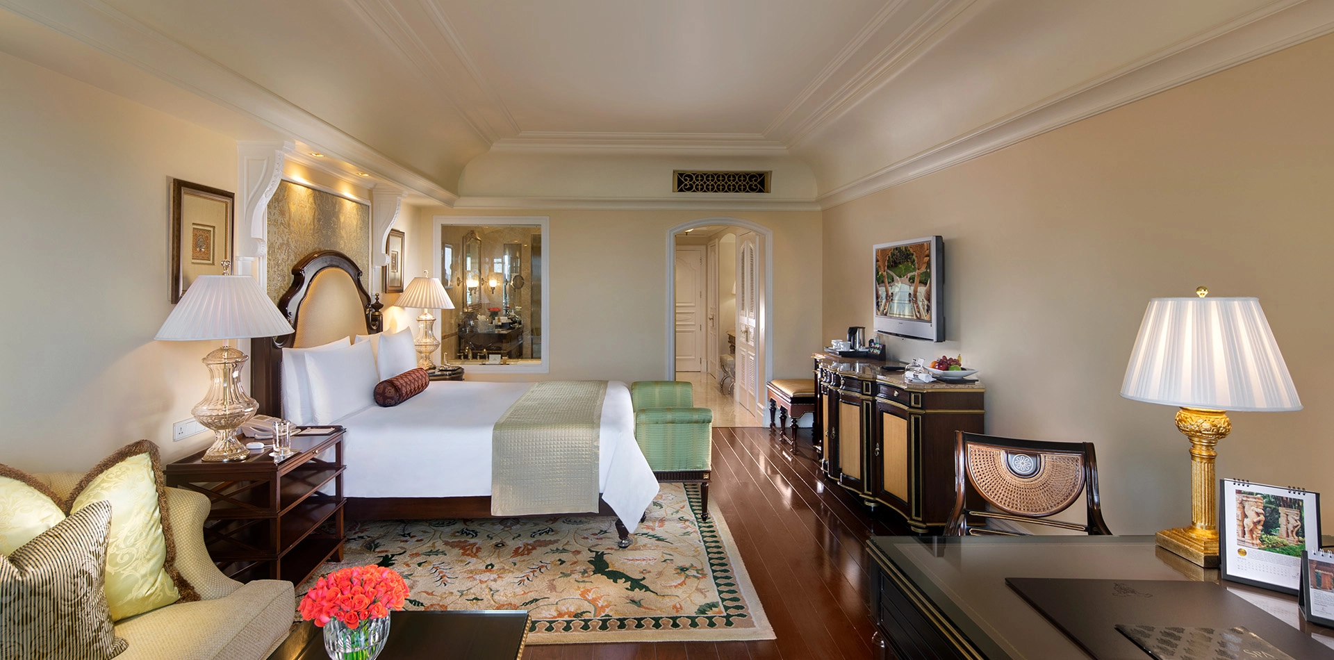 Royal Club Room