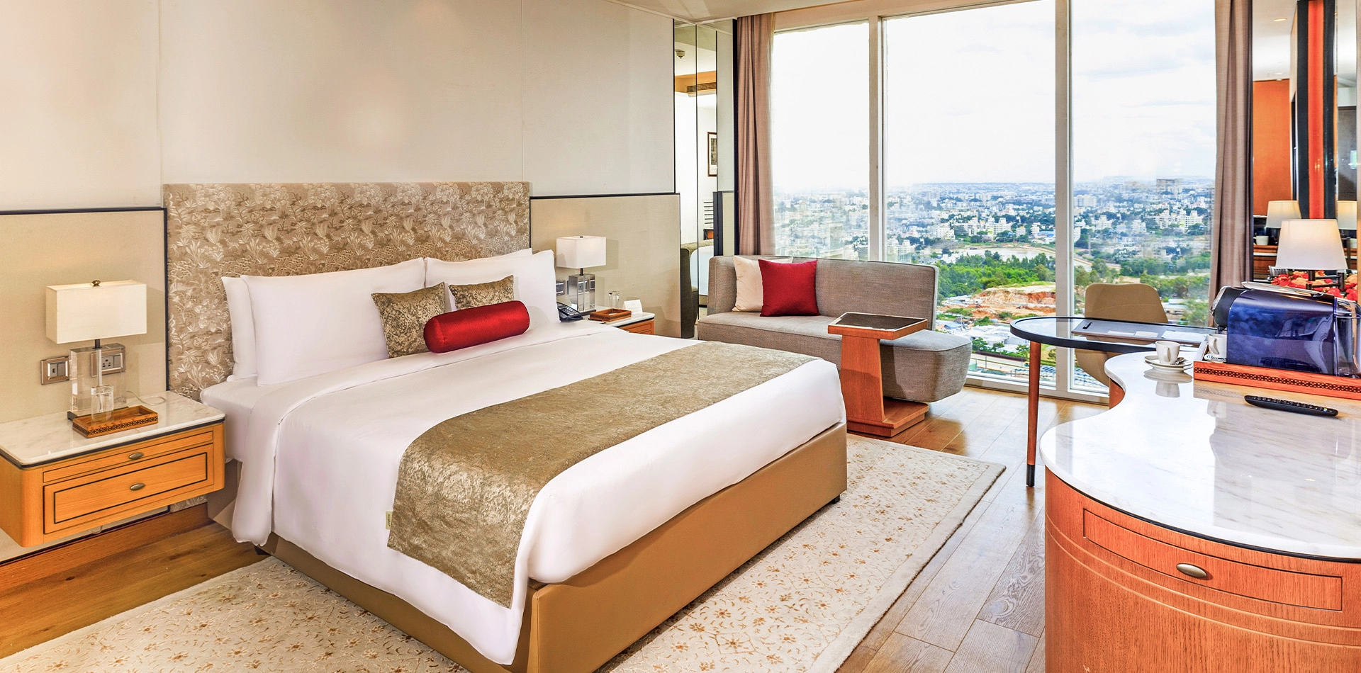 Royal Club Room