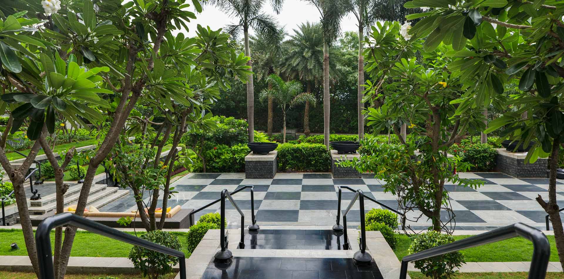 The elegance of effortless arrival: Where every journey is seamless 