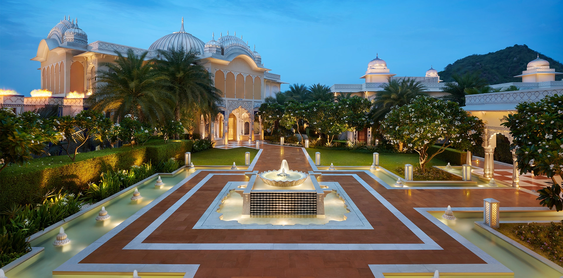 Axis Bank - 15% Savings Offer