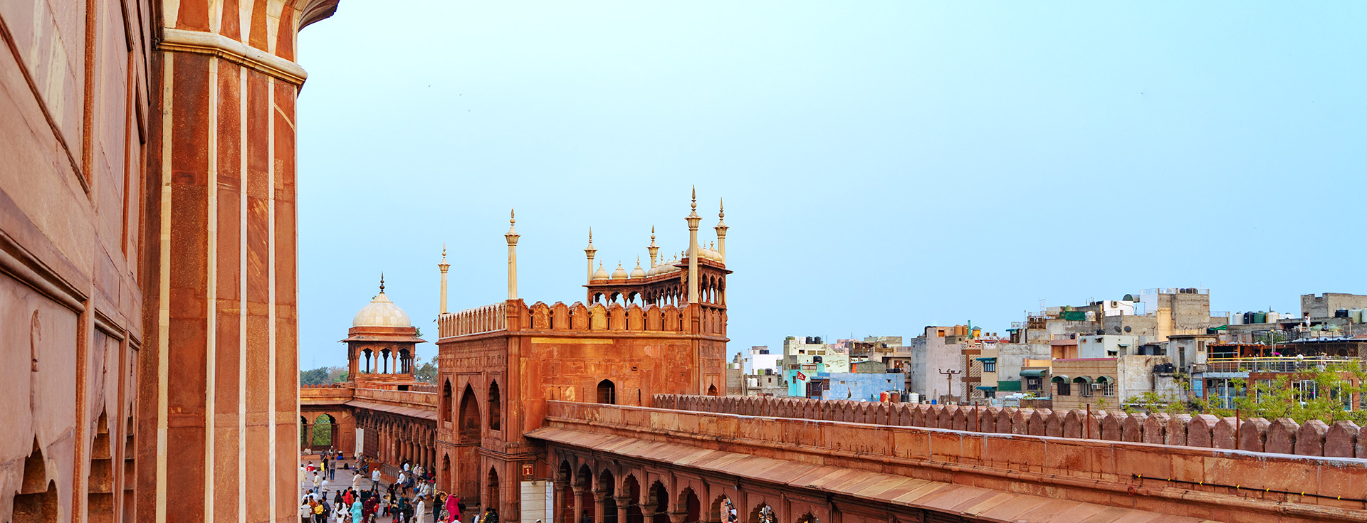 Old to New: The Delhi Tour
