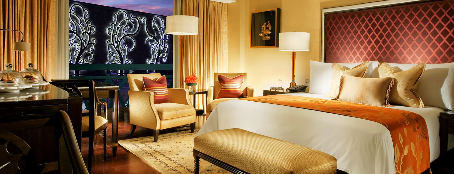 Royal Club Room