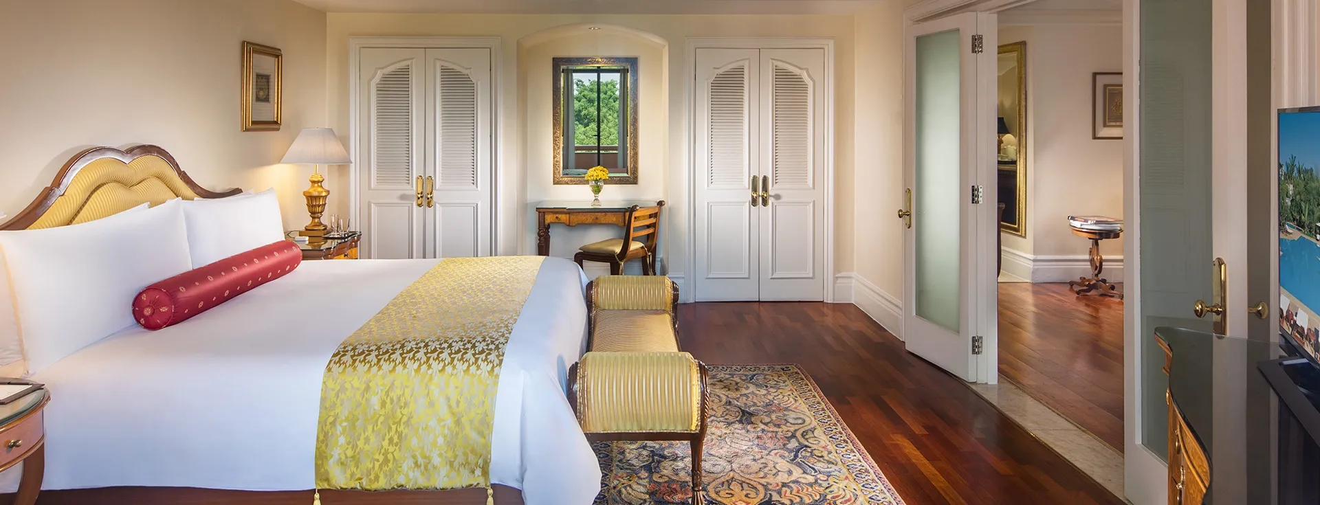 Royal Club Suite