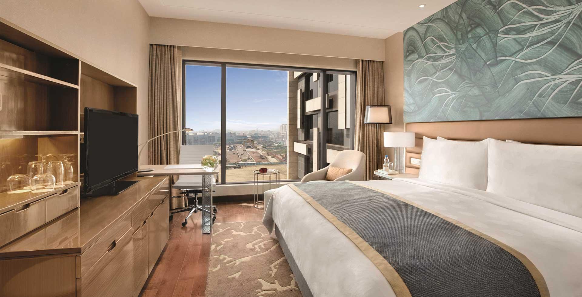 Premier Room