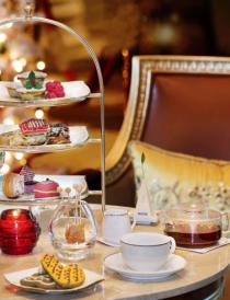 24 hours in-room dining
