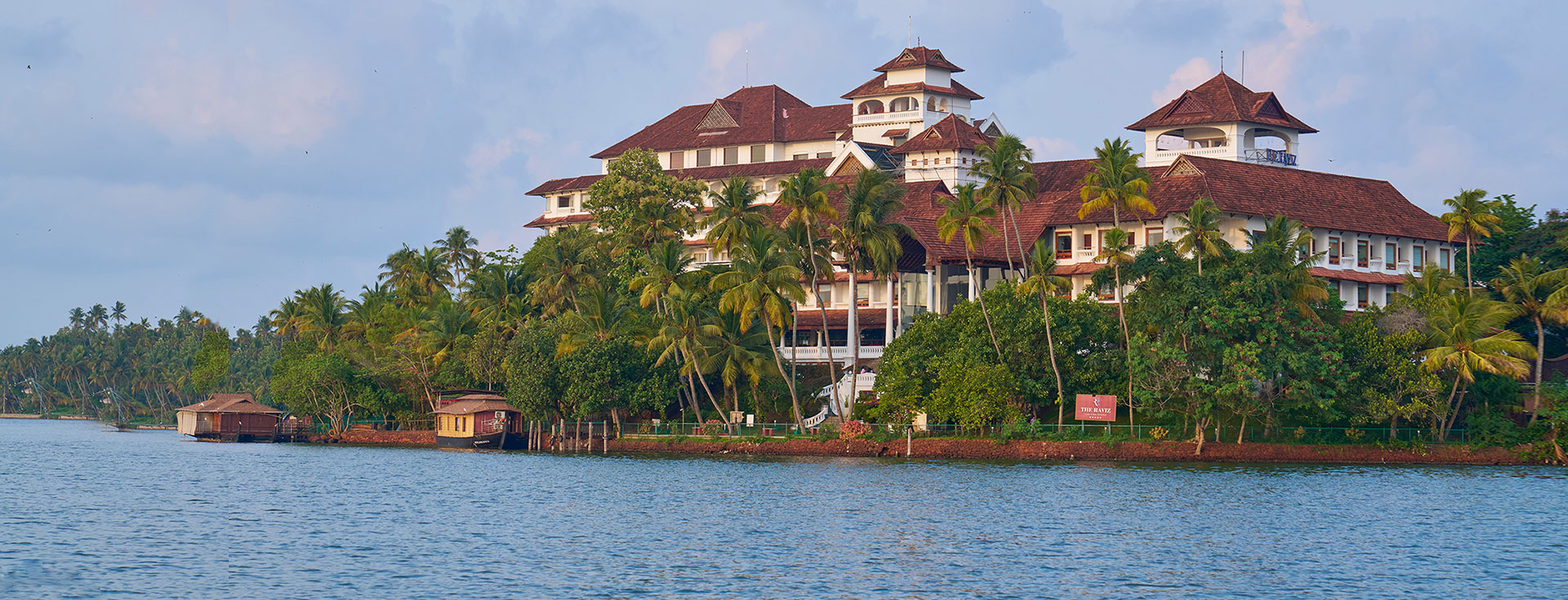 Backwater resorts in Kollam