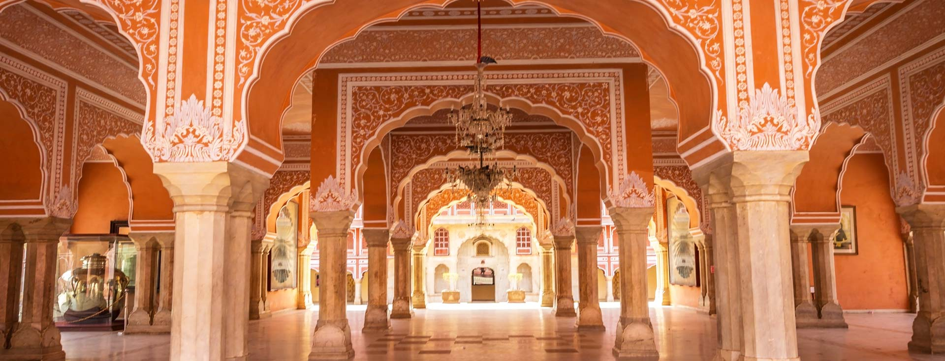 Explore City Palace in Jaipur