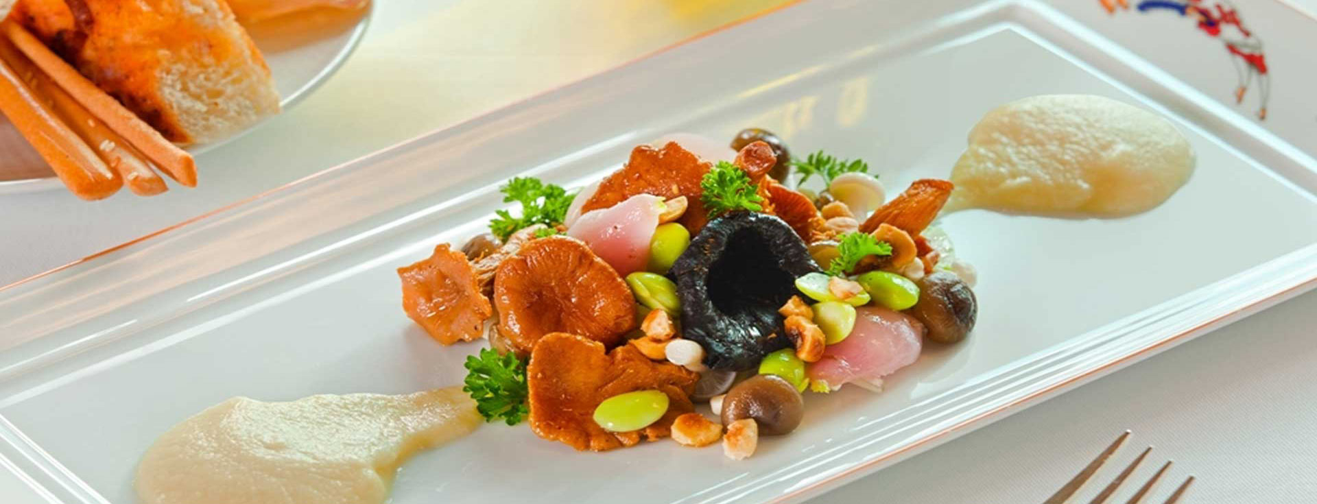 Le Cirque Signature finest fine dining restaurant in town