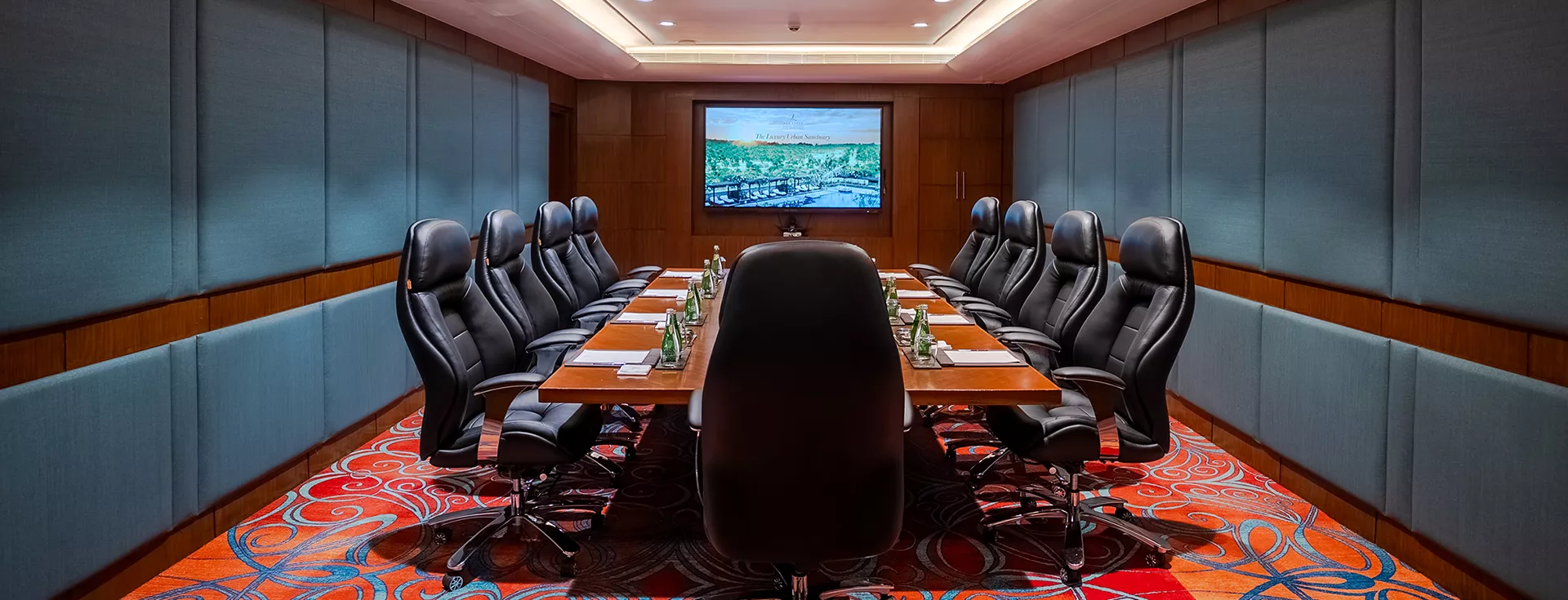 Meetings - The Leela Ambience Gurugram Hotel & Residences