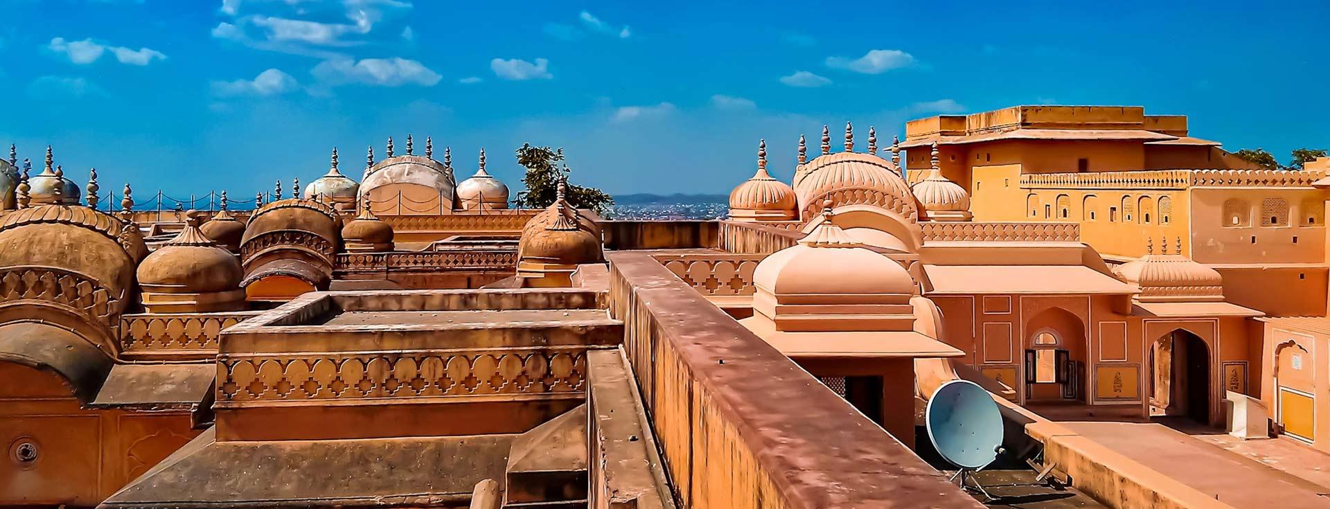 Explore Nahargarh Fort in Jaipur