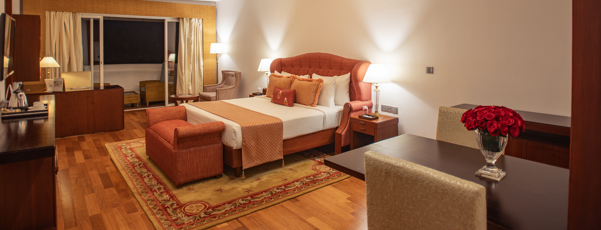 Royal-Premier-Lake-View-Room