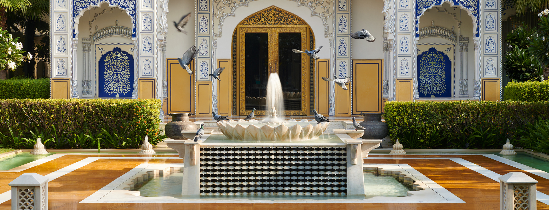 Royal Summer Escape - Pay 2 Stay 3