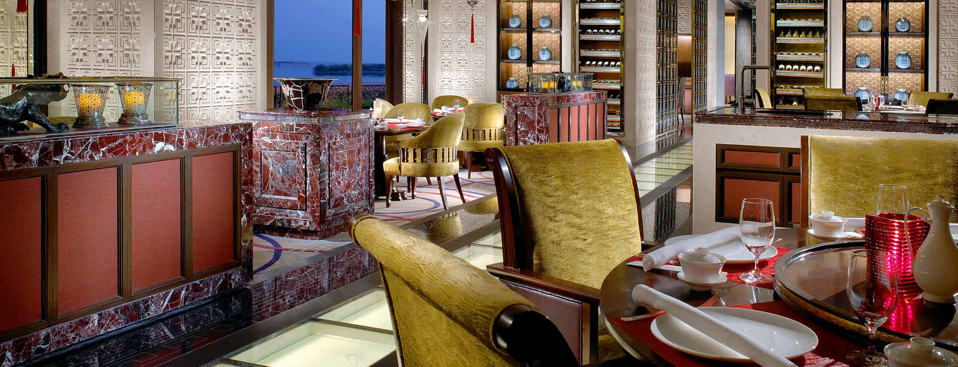 Bed and Breakfast at The Leela Palace Chennai