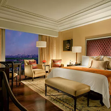 Top more than 185 presidential suite leela palace latest