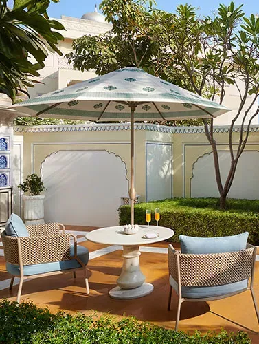 Private sit out area 