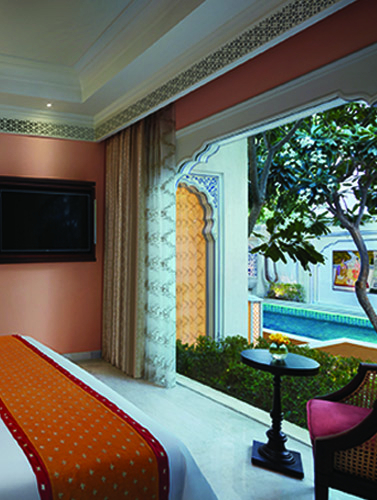 Temperature controlled private plunge pool