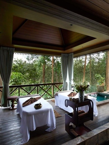Private therapeutic space
