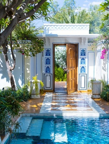 Temperature controlled private plunge pool