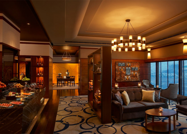 Royal Club Lounge
