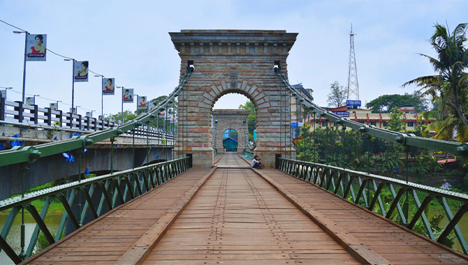 History Speaks: South-India's First Motorable Hanging Bridge 