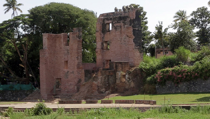 Thangassery Fort - Sentinel of History 