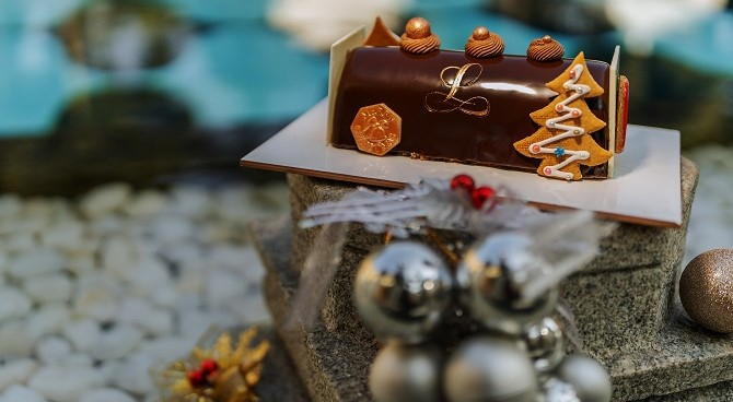 The Leela Ambience Convention Hotel Delhi 