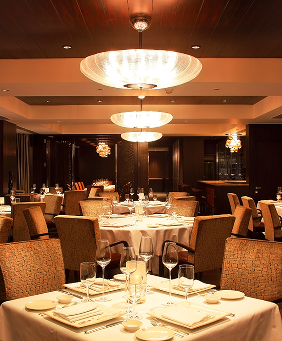Le Cirque Signature