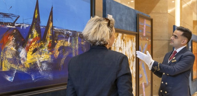 Art Gallery Tour