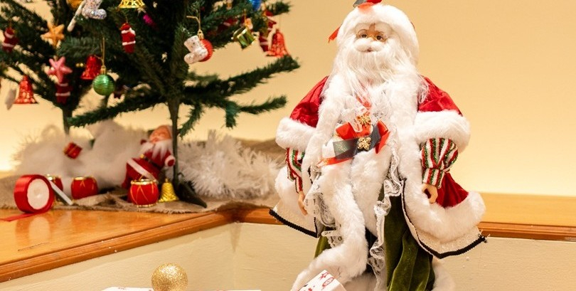 Enjoy an exquisite brunch with the Santa himself