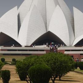 Explore these must visit neighbourhoods when you are in Delhi
