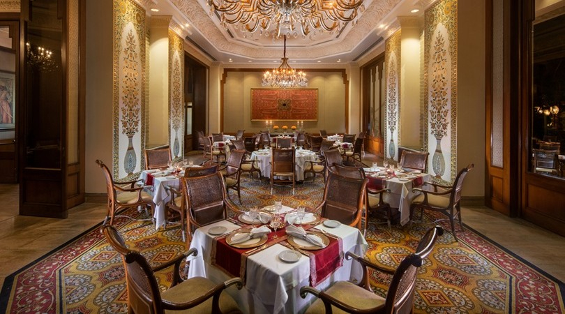 A Festive Weekend of Elegance